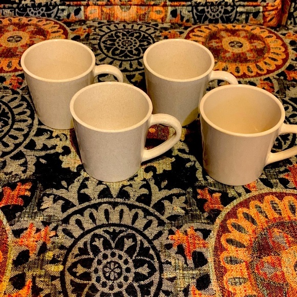 Set of 4 Vintage 1982 Dallasware Melamine Diner Style Coffee Tea Mugs - Picture 1 of 9